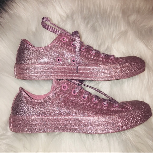 Converse Chuck Taylor All Star Low Tops - Picture 5 of 6